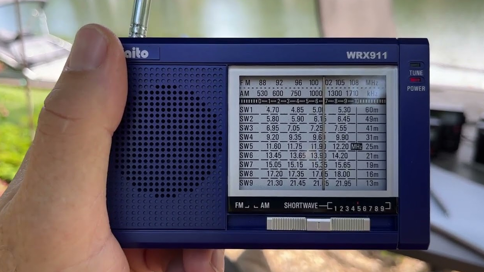 راهنمای خرید رادیو جیبی تکسان مدل radio R-911