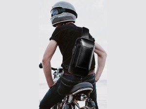 کوله تک بند ضد سرقت و ضد آب تبلت9.7 اینچ بنج مدل BG22085 plus