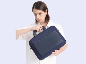 کیف لپ تاپ 15.6 اینچ و آیپد 12.9 اینچ بنج مدل BG7702