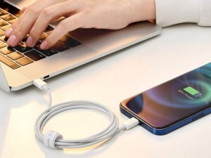 کابل شارژ Type-C به Lightning باسئوس مدل CATLYSB02