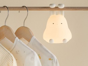 چراغ خواب رومیزی فانتزی شارژی مدل HL25