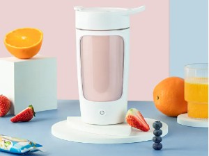 شیکر ورزشی شارژی اکیورا مدل E0011