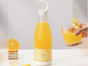 شیکر و آبمیوه گیری شارژی قابل حمل مدل 233