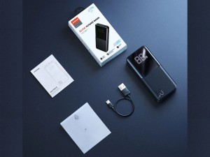 پاور بانک شارژ سریع جویروم مدل JRQP193 ظرفیت 30000 میلی آمپر ساعت