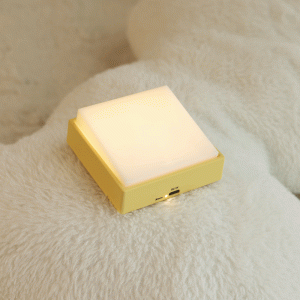 چراغ خواب مکعبی مدل HBKKGD01