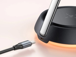 شارژر وایرلس رومیزی مک دودو مدل CH495