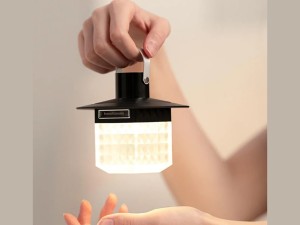 چراغ کمپینگ و پاور بانک شارژی ضدآب مدل Light 390