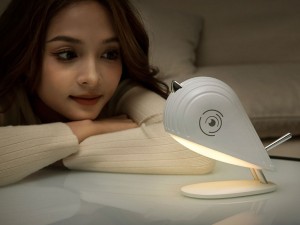 چراغ خواب رومیزی شارژی فانتزی رانمی مدل LJC208