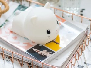 چراغ خواب فانتزی رومیزی قابل شارژ مدل 185530