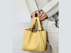 کیف دوشی زنانه چرم با ظرفیت بزرگ مدل 4167