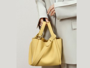 کیف دوشی زنانه چرم با ظرفیت بزرگ مدل 4167
