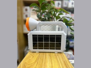 چراغ قوه شارژی دارای پنل خورشیدی ایکس او مدل YH05